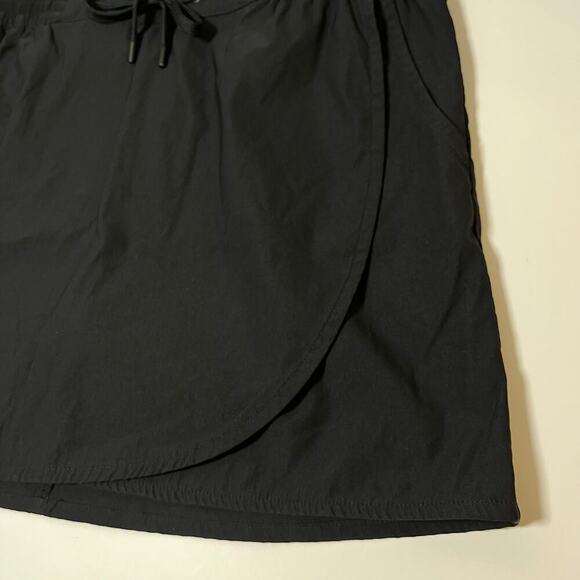 Eddie Bauer Tulip Hem Skort Golf Skirt Black Size Large UPF 50 Sun Bike Short - Picture 10 of 12